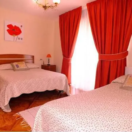 招待所 科莱吉塔教堂旅馆 比戈