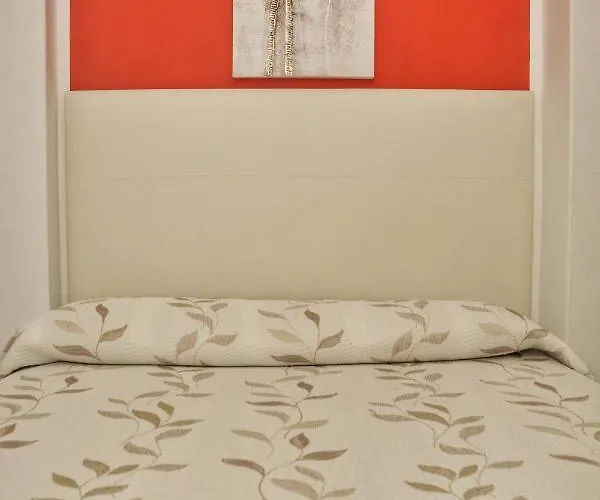 科莱吉塔教堂旅馆 招待所 2*