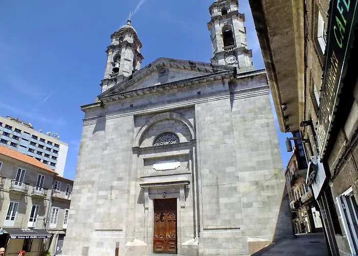 La Colegiata Konukevi Vigo