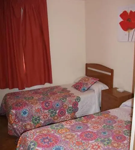 La Colegiata Konukevi